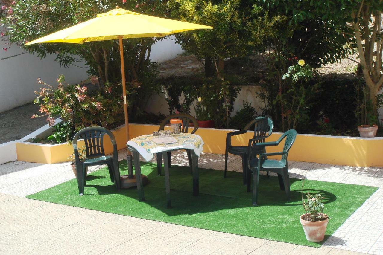 Campo De Oleandros Villa Lourinha  Luaran gambar