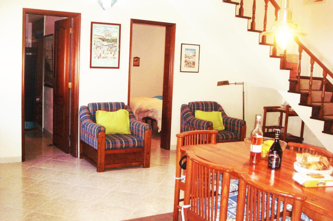 Campo De Oleandros Villa Lourinha  Luaran gambar
